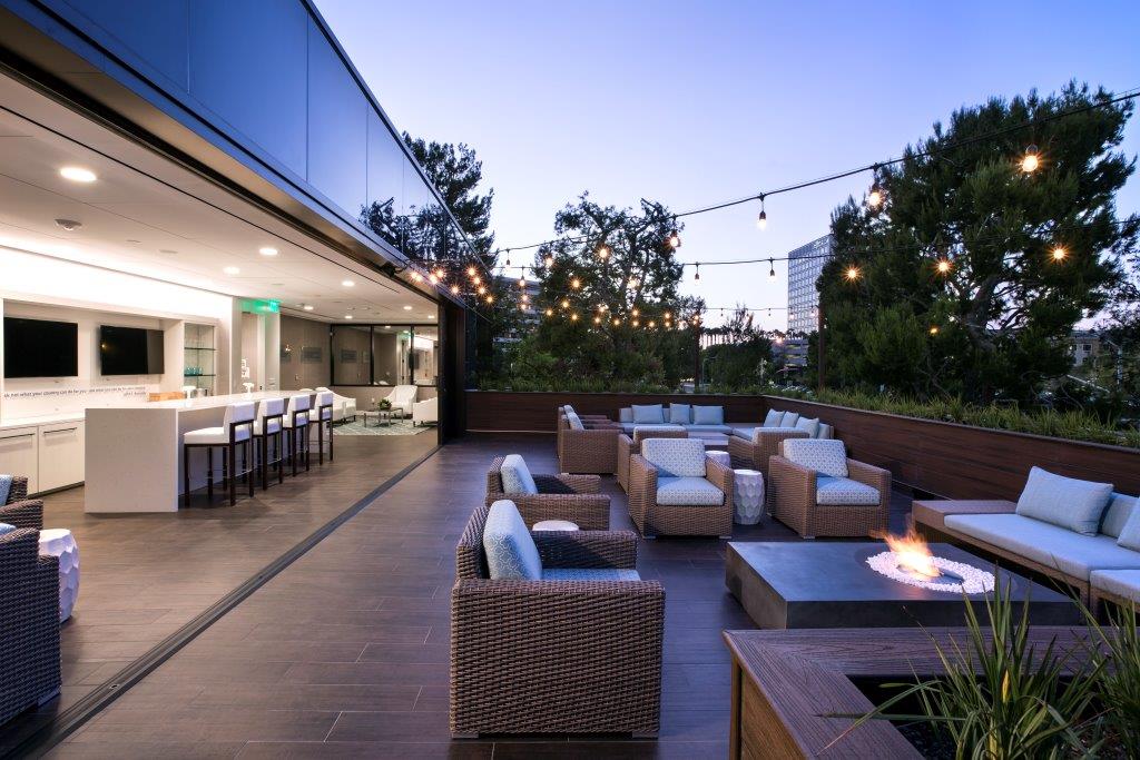 Smart Circle Outdoor Catering Space